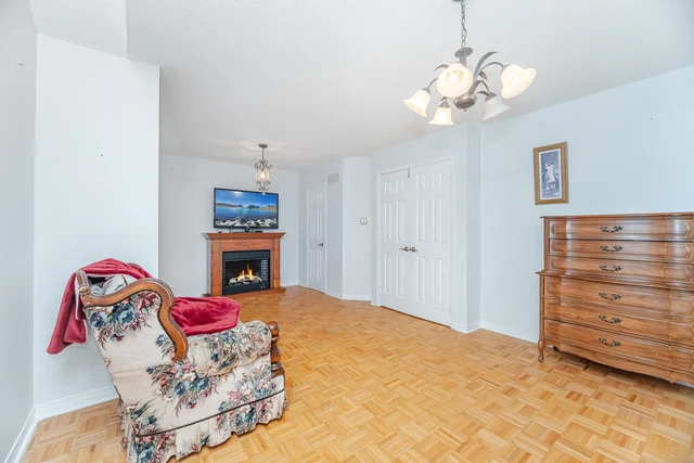 29 Kayla Crescent, Maple - photo 34