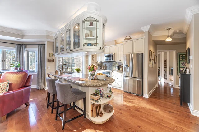 #216-75 Treelawn Boulevard, Kleinburg - photo 11
