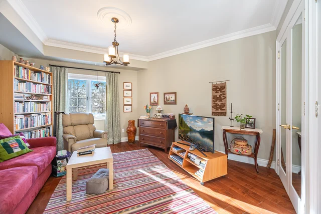 #216-75 Treelawn Boulevard, Kleinburg - photo 32