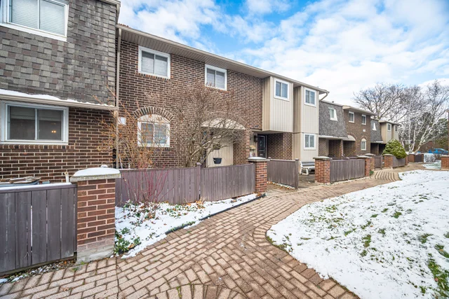 #3-1306 Guelph Line, Burlington - photo 4