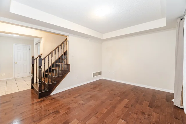 #32-50 Hillcrest Avenue, Brampton - photo 8