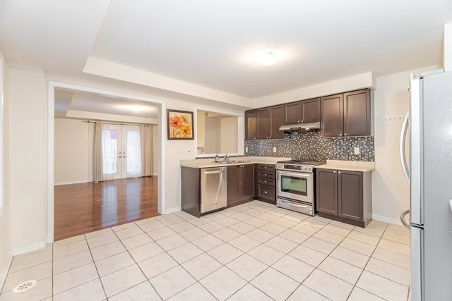 #32-50 Hillcrest Avenue, Brampton - photo 19