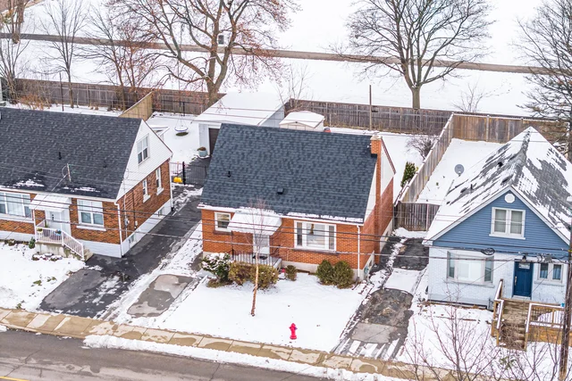 635 Queensdale Avenue East, Hamilton - photo 11