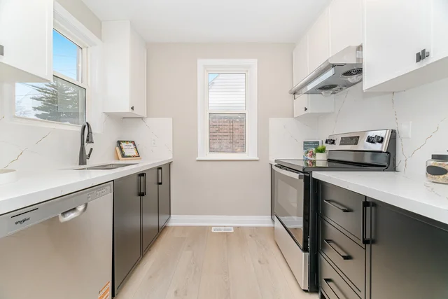 635 Queensdale Avenue East, Hamilton - photo 24