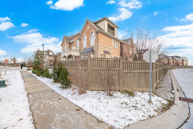 70 Hopewell Street, Woodbridge - photo 33