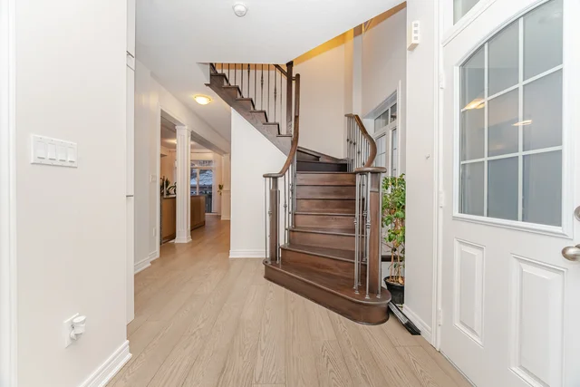 70 Hopewell Street, Woodbridge - photo 6