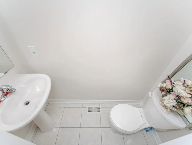 70 Hopewell Street, Woodbridge - photo 13
