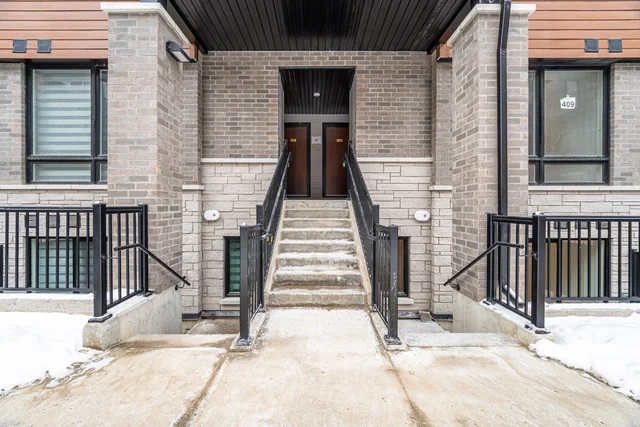 #9-109 Marydale Avenue, Markham - photo 4