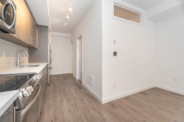 #9-109 Marydale Avenue, Markham - photo 17