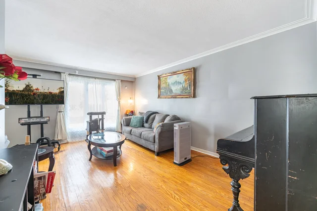 111 Mountainview Road South, Georgetown - photo 10