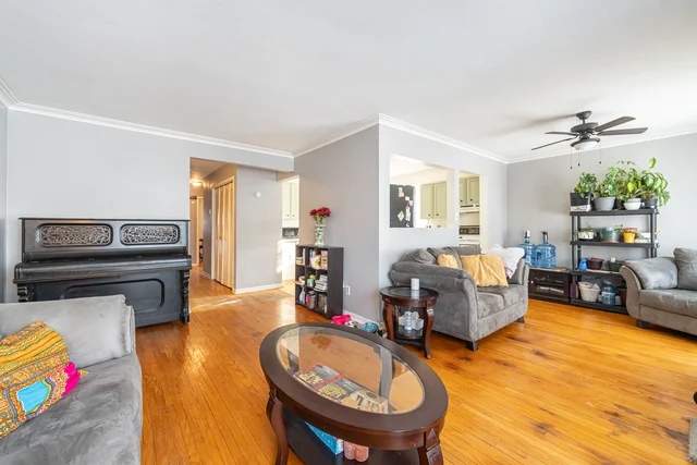 111 Mountainview Road South, Georgetown - photo 13