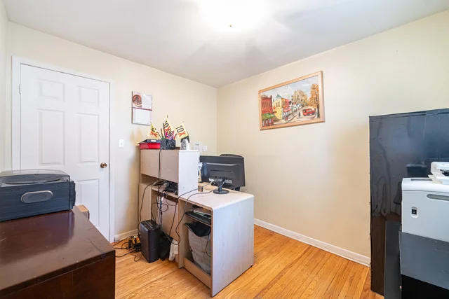 111 Mountainview Road South, Georgetown - photo 28