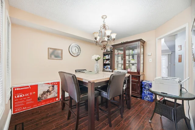 33 Farmers Avenue, Ajax - photo 10