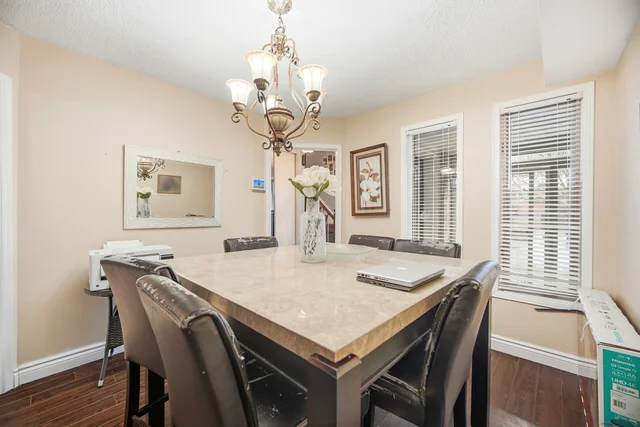33 Farmers Avenue, Ajax - photo 12