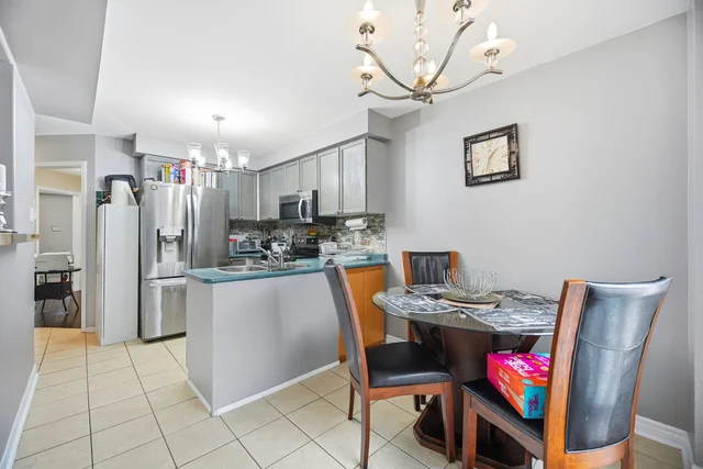 33 Farmers Avenue, Ajax - photo 18