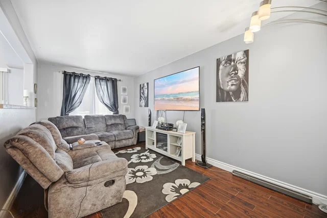 33 Farmers Avenue, Ajax - photo 19