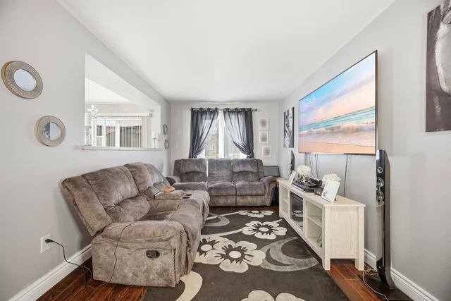 33 Farmers Avenue, Ajax - photo 20