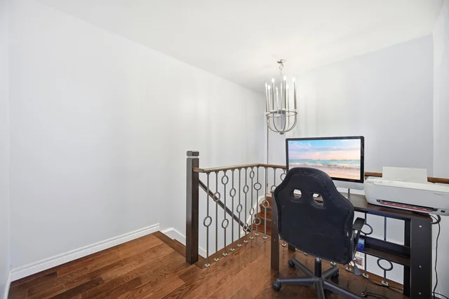 33 Farmers Avenue, Ajax - photo 23