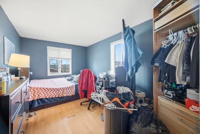 33 Farmers Avenue, Ajax - photo 34