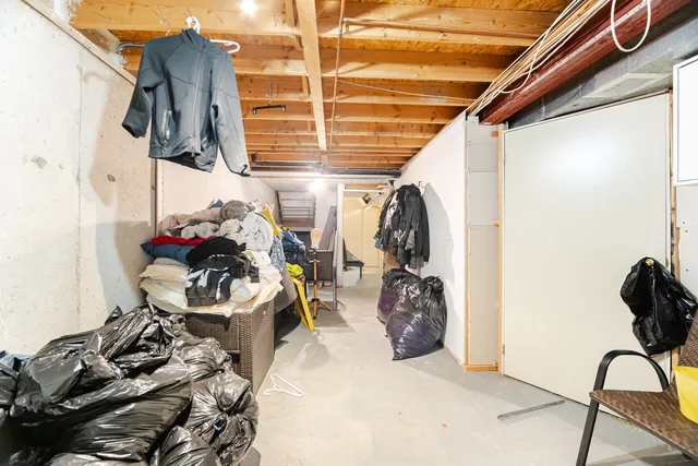 33 Farmers Avenue, Ajax - photo 40