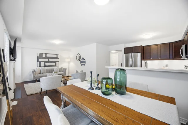 5 Waldron Court, Ajax - photo 17