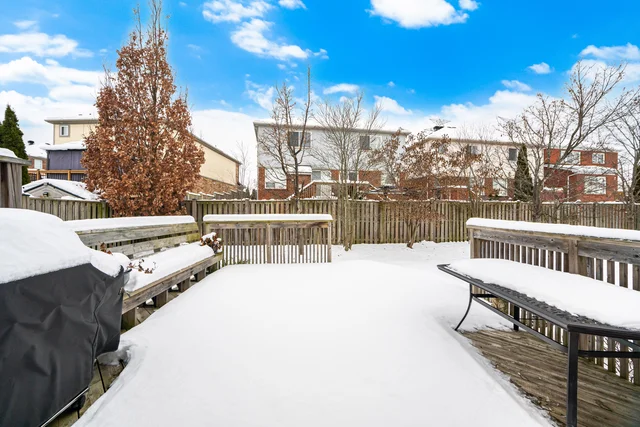 5 Waldron Court, Ajax - photo 40