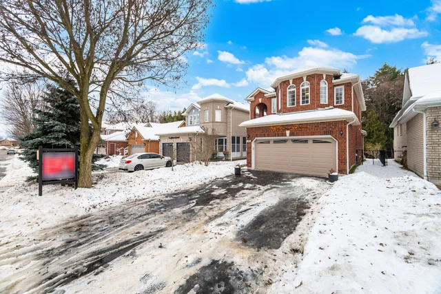 35 Markwood Crescent, Whitby - photo 5