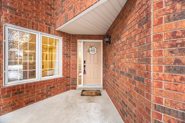35 Markwood Crescent, Whitby - photo 9