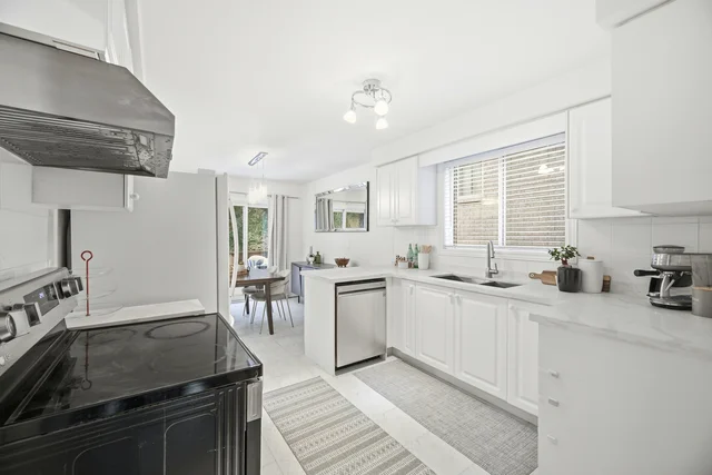 35 Markwood Crescent, Whitby - photo 27