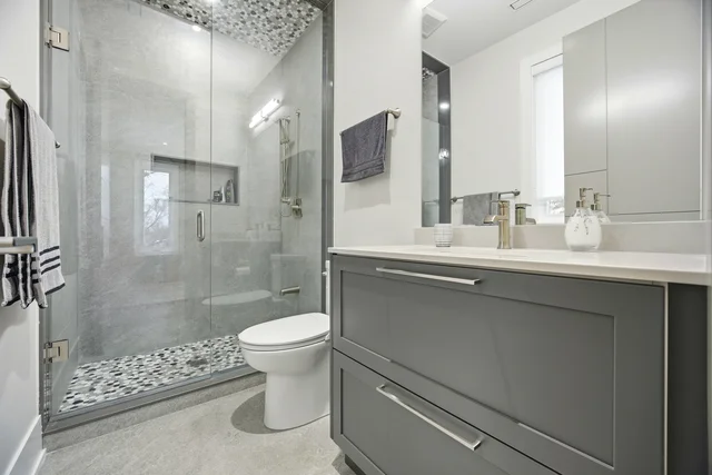 28 William Street, Bolton - photo 42