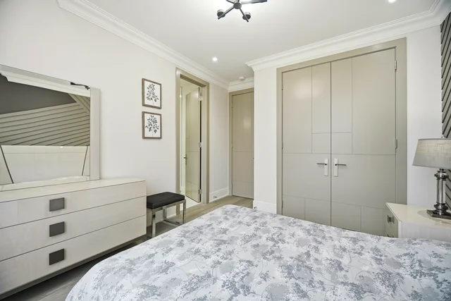 28 William Street, Bolton - photo 53