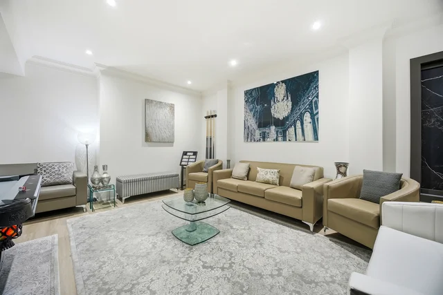 28 William Street, Bolton - photo 63