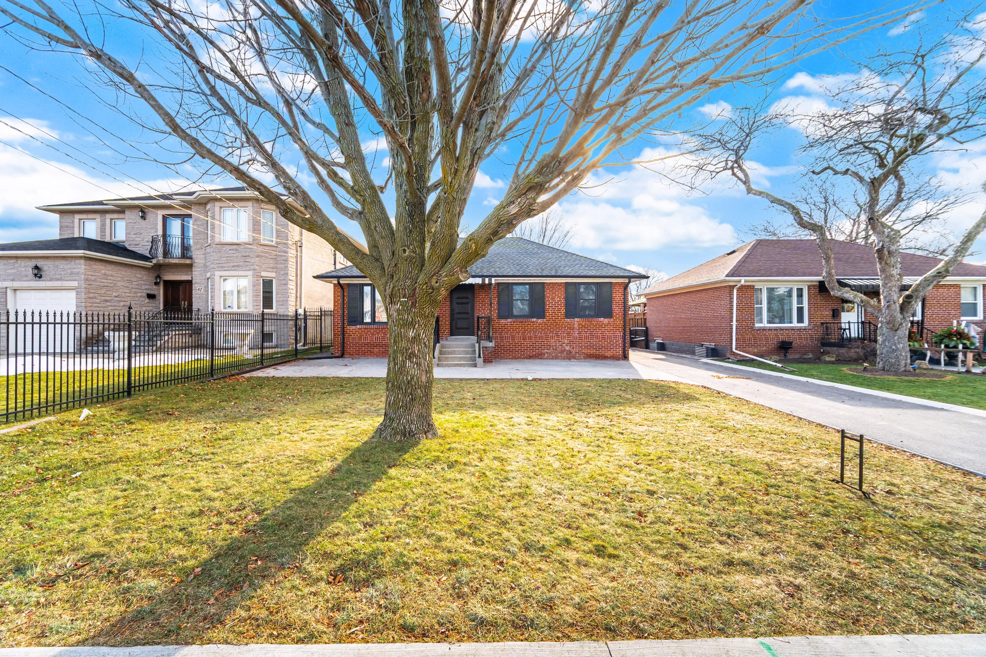 65 Cuffley Crescent North, North York - photo 3