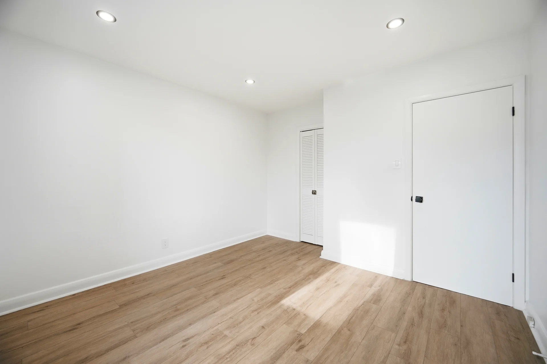 65 Cuffley Crescent North, North York - photo 24