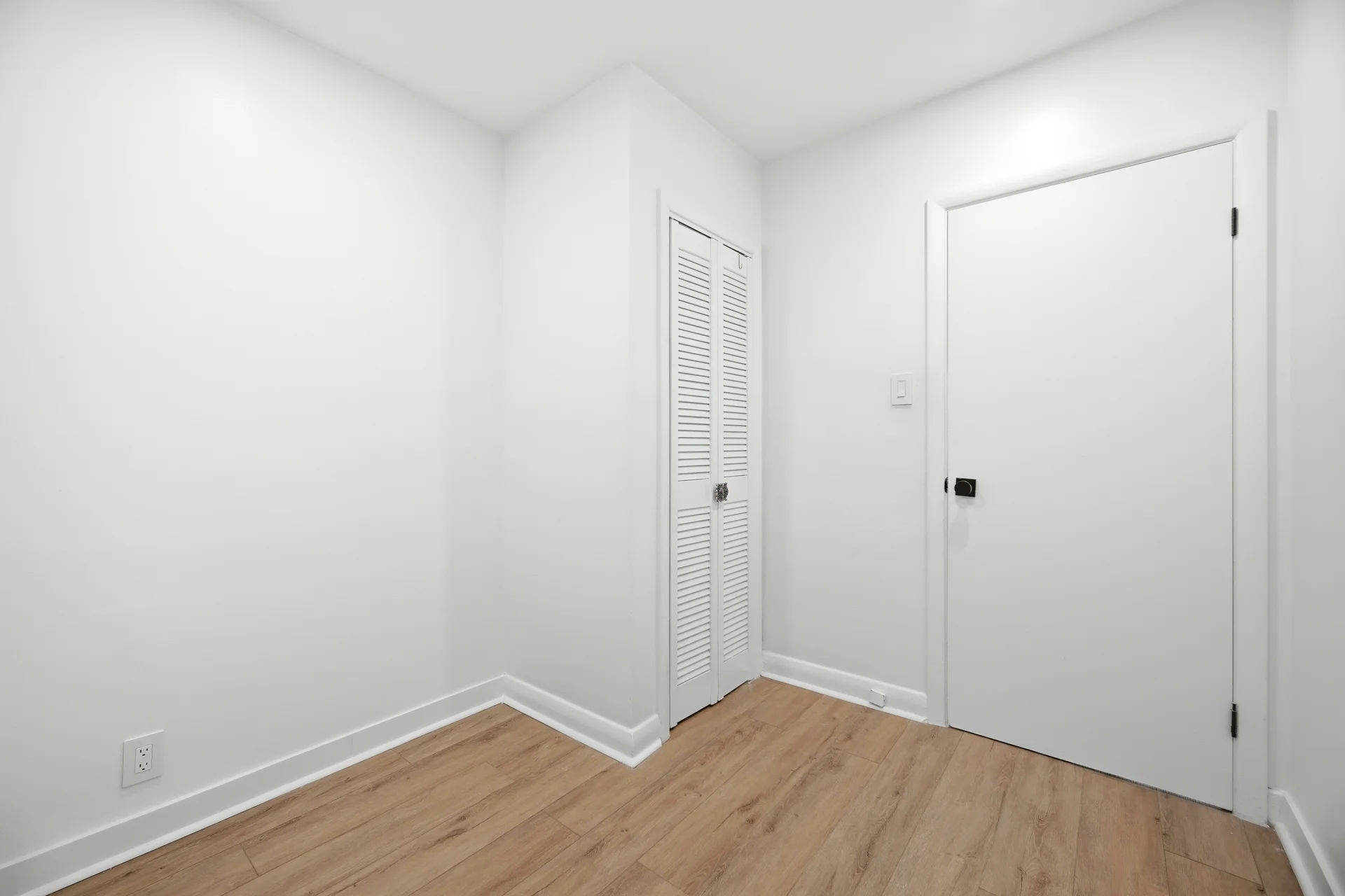 65 Cuffley Crescent North, North York - photo 29