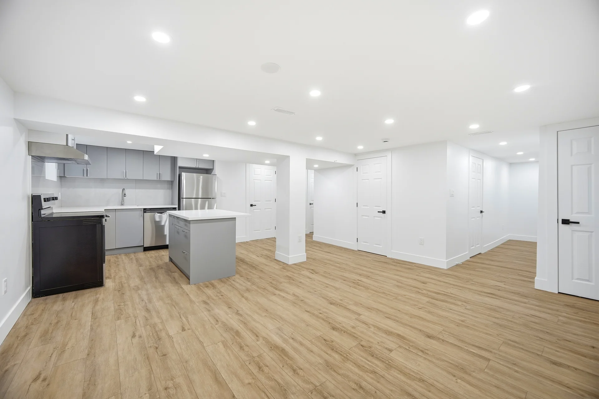 65 Cuffley Crescent North, North York - photo 34