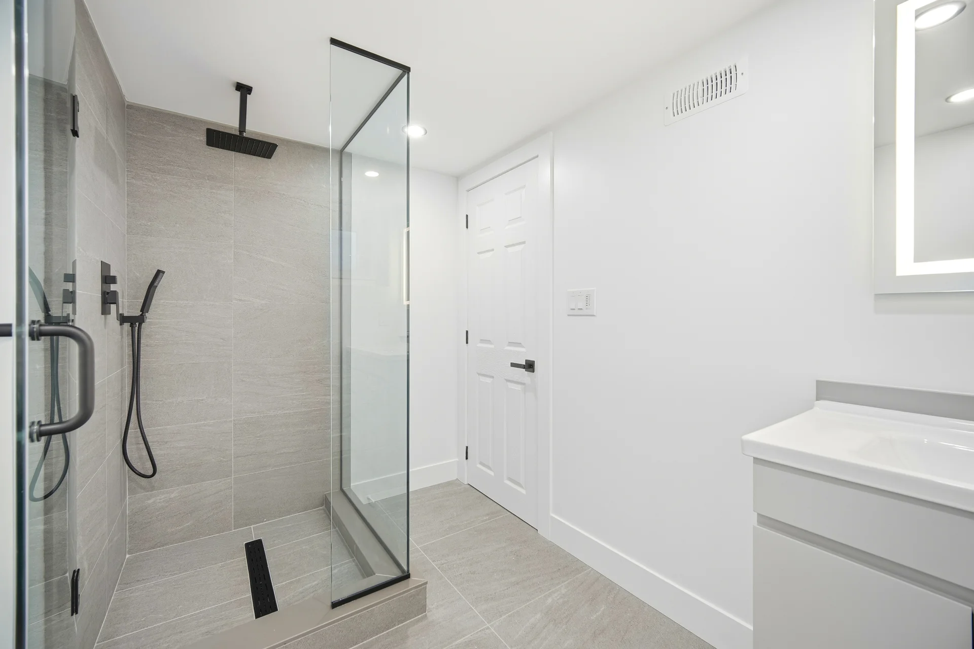 65 Cuffley Crescent North, North York - photo 46