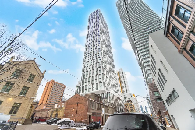 #2715-252 Church Street, Toronto - photo 1