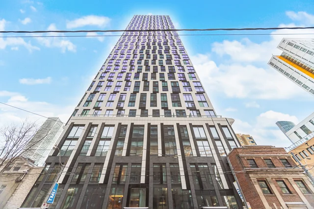 #2715-252 Church Street, Toronto - photo 2