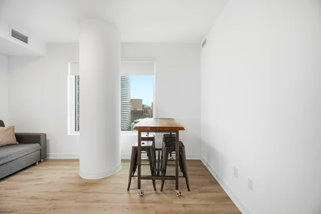 #2715-252 Church Street, Toronto - photo 10