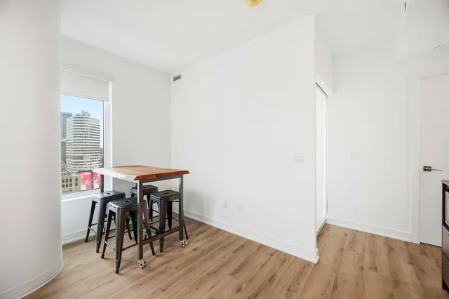#2715-252 Church Street, Toronto - photo 11