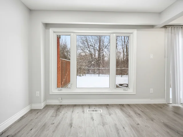 20 Carisbrooke Court, Brampton - photo 10