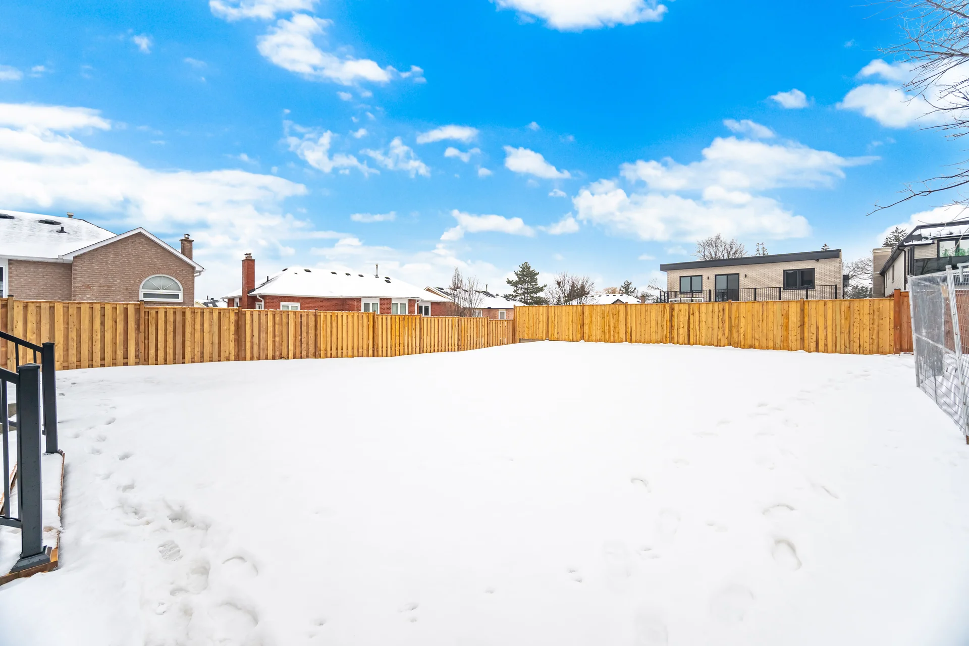 372 Rouge Hill Court, Pickering - photo 93