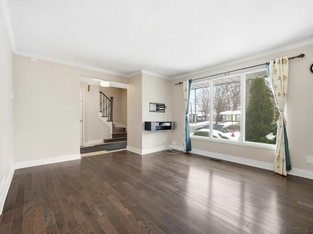 112 Mountainview Road South, Georgetown - photo 13