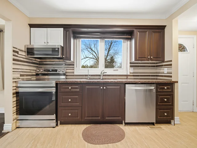 112 Mountainview Road South, Georgetown - photo 22