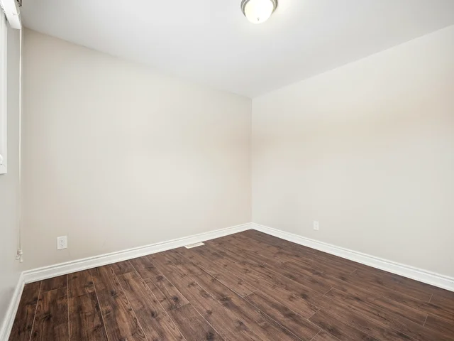 112 Mountainview Road South, Georgetown - photo 26