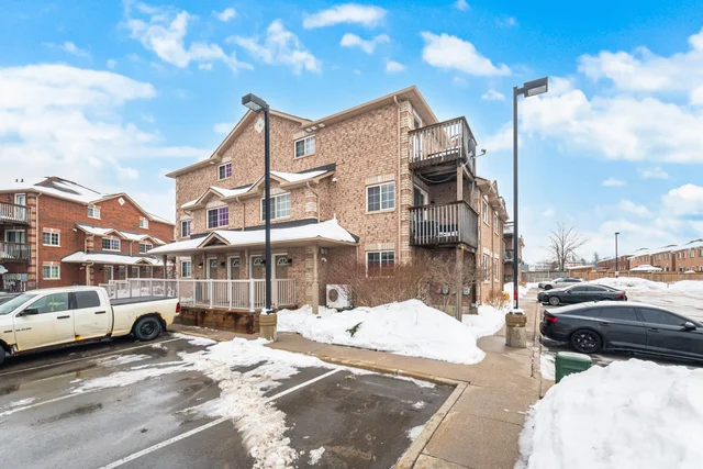 #5-89 Goodwin Drive, Barrie - photo 2