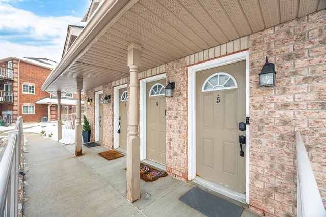 #5-89 Goodwin Drive, Barrie - photo 3