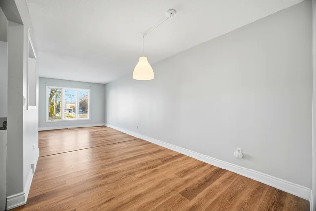 15 Margaret Street, Thorold - photo 16