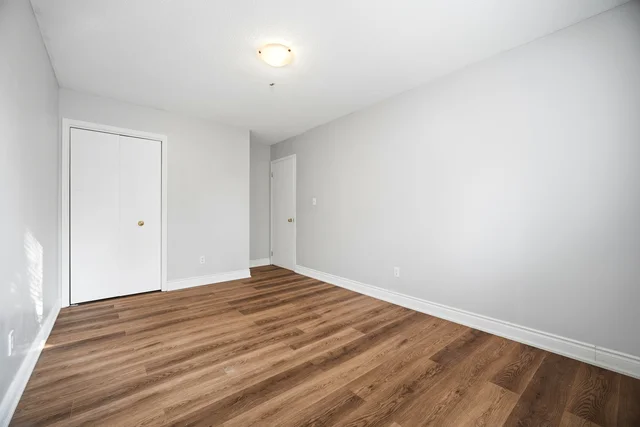 15 Margaret Street, Thorold - photo 30